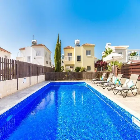 040 Agia Napa