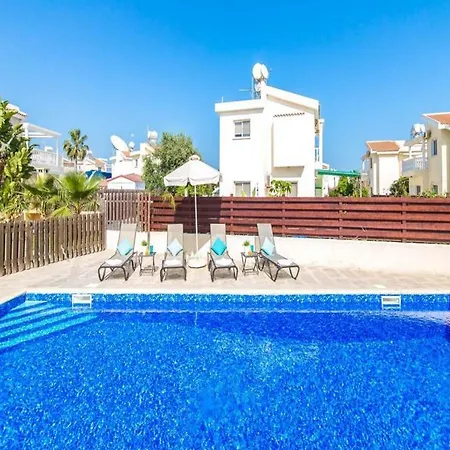 Villa 040 Ayia Napa