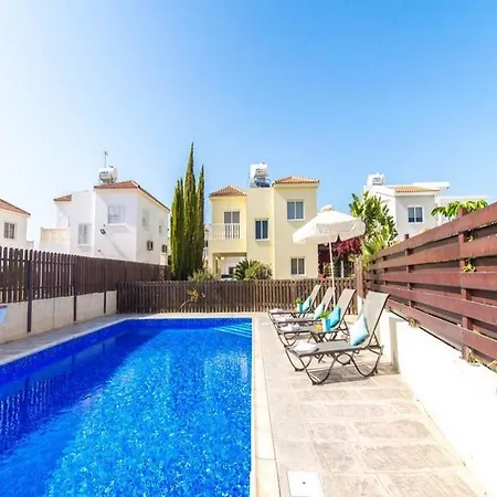 040 Ayia Napa